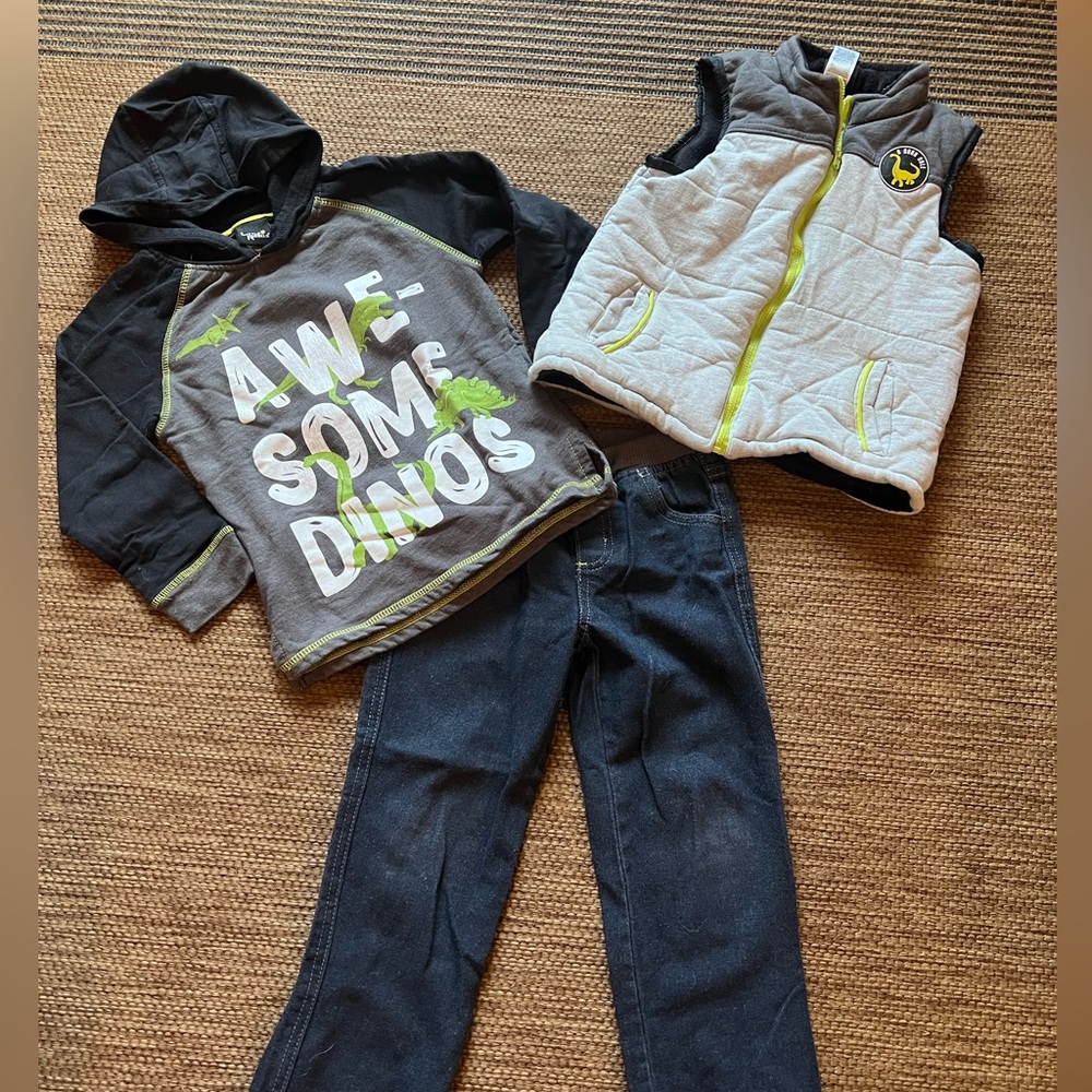 Boys 3 Piece Dinosaur Set-Size 6